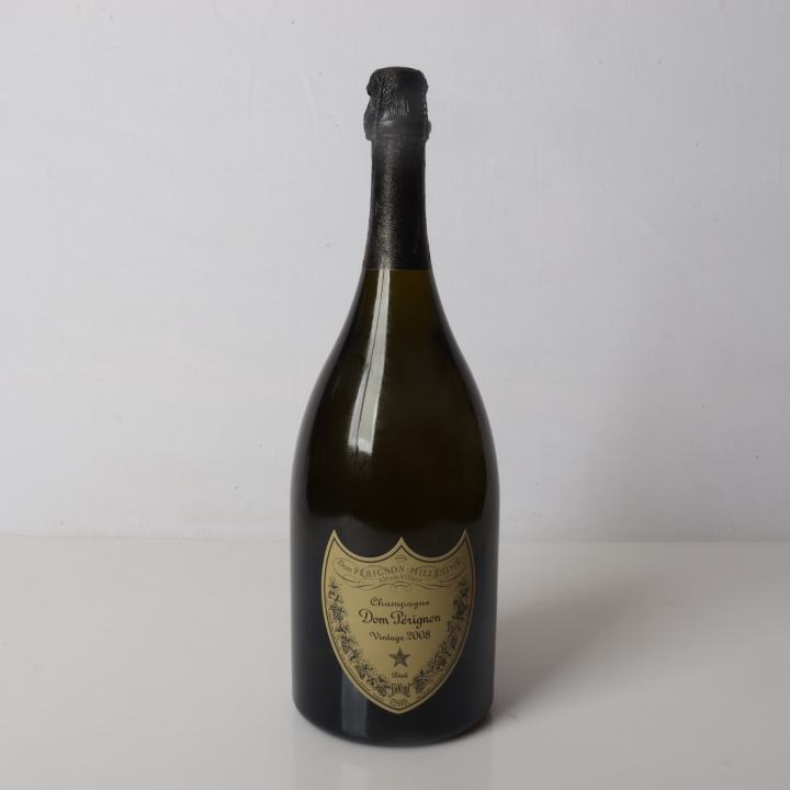 Champagne Moët & Chandon, Dom Perignon 2008 magnum, 100/100 Falstaff