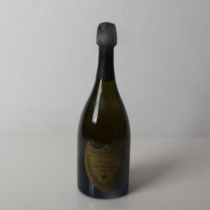 Champagne Moët & Chandon, Dom Perignon 1982 96/100 Parker